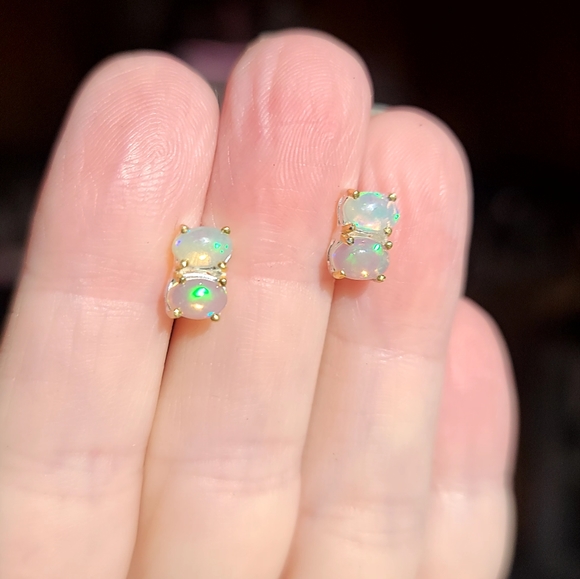 Dual oval Opal 2k each stone =8k sterling earrings NEW - Picture 6 of 7